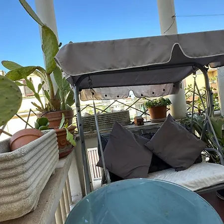 The Attic * روما